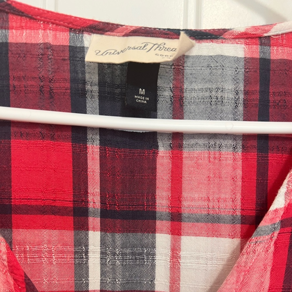 Universal Thread top - Picture 2 of 4